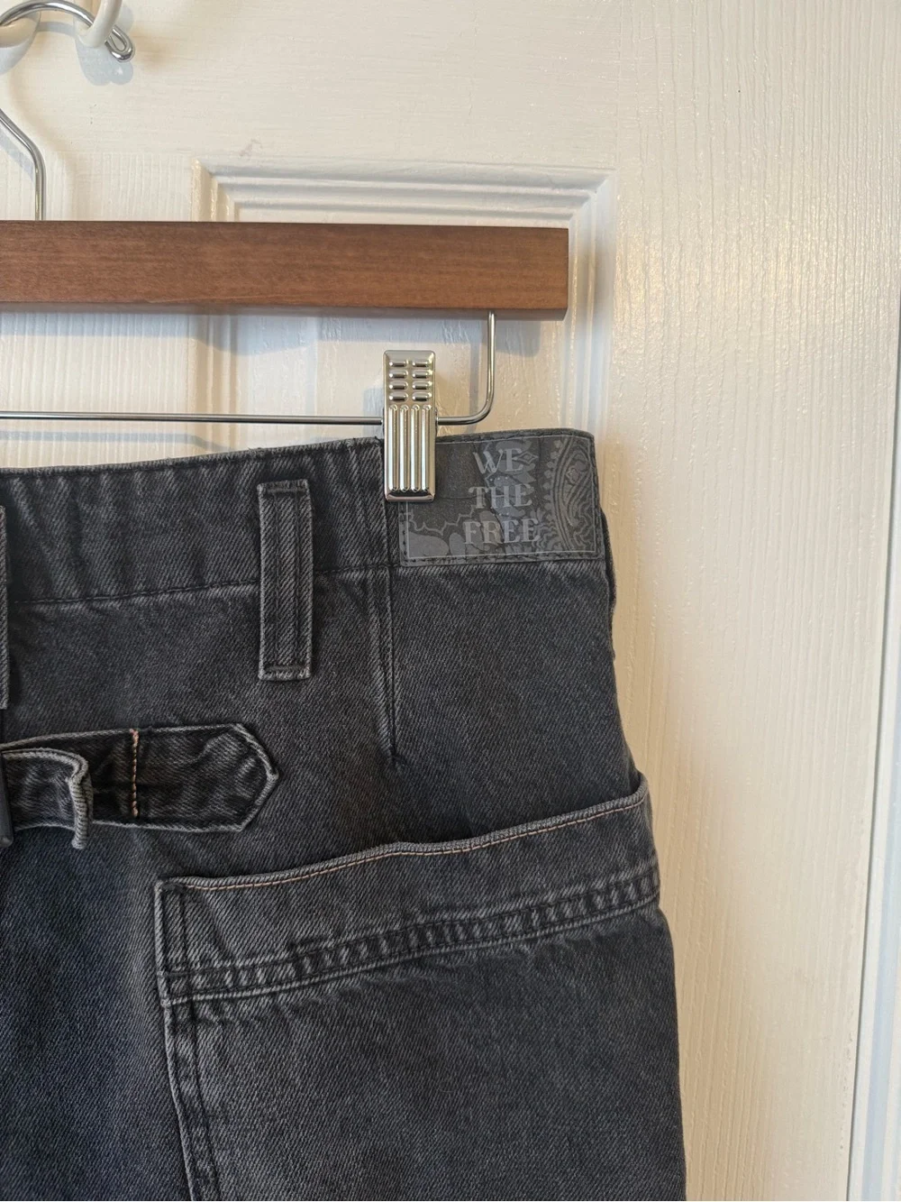 Free People Jeans - Picture 5 of 6